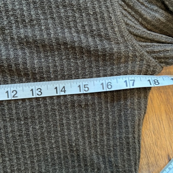 Urban outfitters waffle long sleeve - Picture 5 of 5